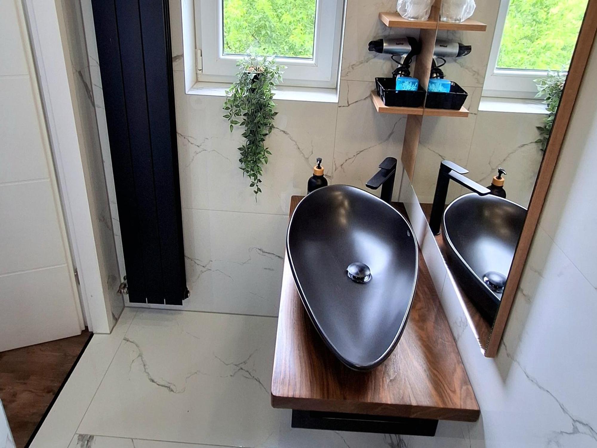 Apartments & Rooms Velebit Lovinac  المظهر الخارجي الصورة